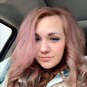 Meet your Posher, Madison